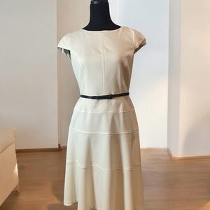 Kasper Cream Dress with Black Belt